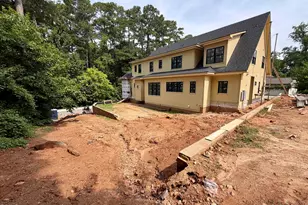 2123 Dunhill Dr, Raleigh, NC 27608 - Photo 43