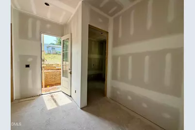 2123 Dunhill Drive, Raleigh, NC 27608 - Photo 21
