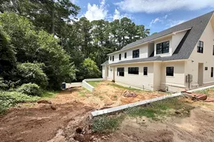 2123 Dunhill Dr, Raleigh, NC 27608 - Photo 65