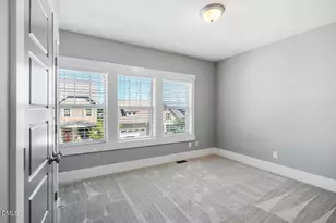 44 Tarwick Ave, Chapel Hill, NC 27516 - Photo 29