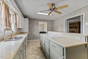 662 Georgetown Cir, Fayetteville, NC 28314 - Photo 17