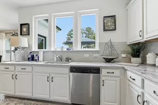 10 Arlie Ln, Lillington, NC 27546 - Photo 15