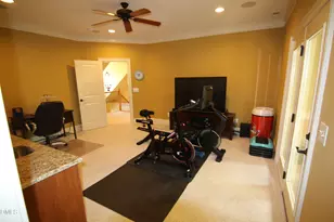 8104 Henderson Rd, Apex, NC 27539 - Photo 37