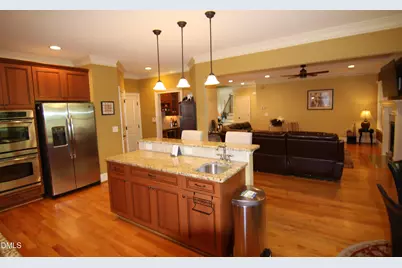 8104 Henderson Road, Apex, NC 27539 - Photo 15