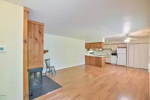 199 Summerwalk Cir, Chapel Hill, NC 27517 - Photo 5