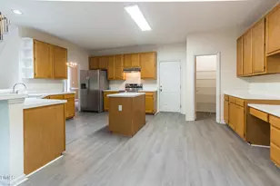 112 Bebington Dr, Cary, NC 27513 - Photo 17