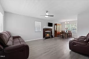 304 Dale St, Oxford, NC 27565 - Photo 9