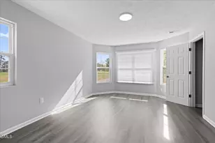 304 Dale St, Oxford, NC 27565 - Photo 17