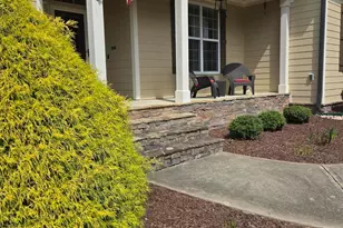 1709 Creekview Dr, Franklinton, NC 27525 - Photo 3