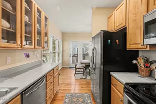 911 N Columbia St, Chapel Hill, NC 27516 - Photo 13