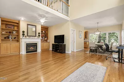 911 N Columbia Street, Chapel Hill, NC 27516 - Photo 3