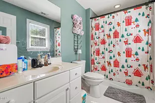 911 N Columbia St, Chapel Hill, NC 27516 - Photo 17