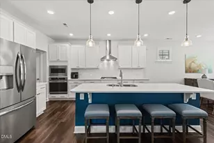 137 Daisy Grove Ln, Holly Springs, NC 27540 - Photo 3