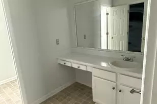 101 Thompson Dr, Selma, NC 27576 - Photo 13