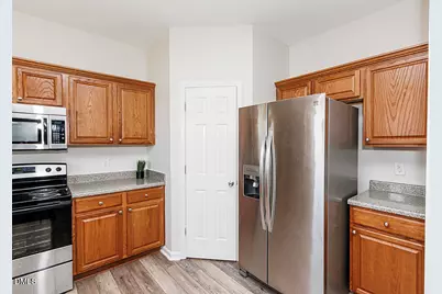 828 Jade Lane, Winterville, NC 28590 - Photo 7