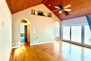 2905 Hunters Bluff Dr, Raleigh, NC 27606 - Photo 17
