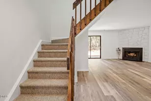 114 Mossbark Ln, Chapel Hill, NC 27514 - Photo 5