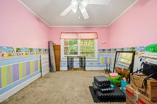 211 W Harden St, Burlington, NC 27215 - Photo 11