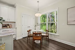 900 SW Maynard Rd, Cary, NC 27511 - Photo 7
