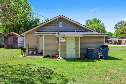 518 E Townsend Street, Dunn, NC 28334 - Photo 21