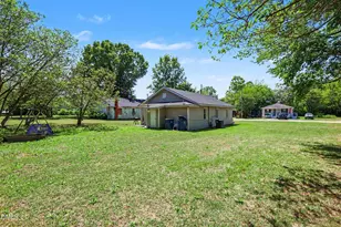 518 E Townsend St, Dunn, NC 28334 - Photo 23