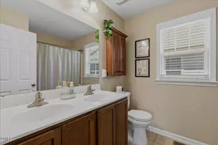 901 Dorothy Sanders Way, Raleigh, NC 27601 - Photo 23