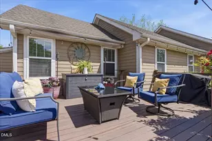 901 Dorothy Sanders Way, Raleigh, NC 27601 - Photo 7
