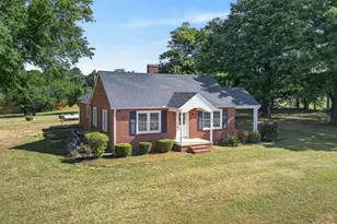 148 Baptist Church Rd, Henderson, NC 27537 - Photo 3