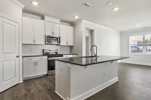 5101 Dezola St, Apex, NC 27539 - Photo 7