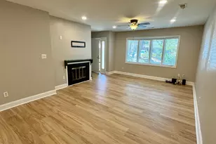 7925 Brown Bark Pl, Raleigh, NC 27615 - Photo 3