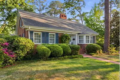 806 S 1st Street, Smithfield, NC 27577 - Photo 1