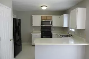324 Springside Dr, Holly Springs, NC 27540 - Photo 3