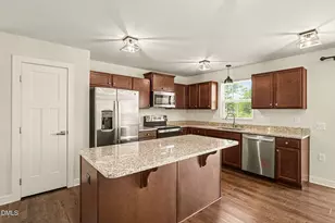 8549 Kenridge Ln, Fuquay Varina, NC 27526 - Photo 9