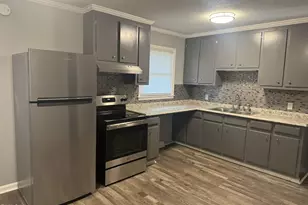 205 Lancaster Rd, Mebane, NC 27302 - Photo 5
