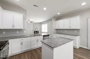 79 Purple Trce, Clayton, NC 27527 - Photo 21