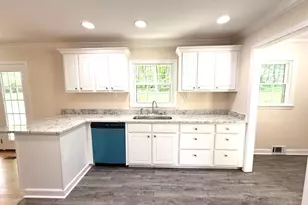 1842 Lynne Ave, Henderson, NC 27536 - Photo 13