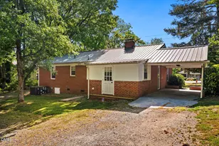 278 Hillsboro St, Pittsboro, NC 27312 - Photo 3