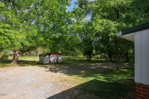 278 Hillsboro St, Pittsboro, NC 27312 - Photo 21