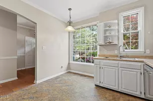 902 Albany Ct, Raleigh, NC 27615 - Photo 7