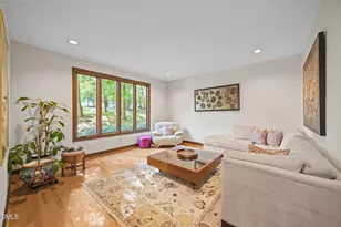 12117 Cliffside Cir, Raleigh, NC 27609 - Photo 13