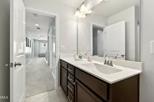 3413 Longleaf Estates Dr, Raleigh, NC 27616 - Photo 45