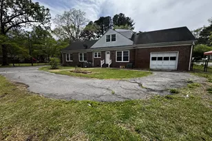 306 E 1st St, Kenly, NC 27542 - Photo 23