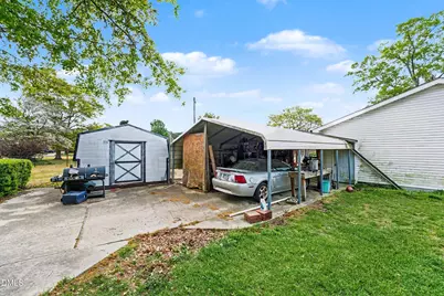 1411 Seabrook School Road, Fayetteville, NC 28312 - Photo 21
