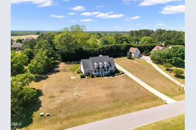 124 Highland Drive, Angier, NC 27501 - Photo 3