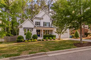 114 Crestview Rd, Raleigh, NC 27609 - Photo 5