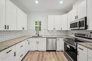 2513 Rochelle St, Durham, NC 27703 - Photo 3