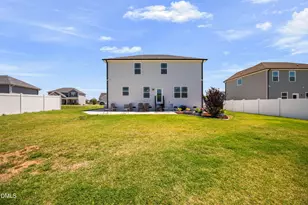 54 Aylebury Rdg, Zebulon, NC 27597 - Photo 13
