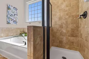 9110 Bunnwood Ln, Raleigh, NC 27617 - Photo 29