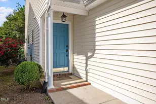 2025 Thornblade Dr, Raleigh, NC 27604 - Photo 3