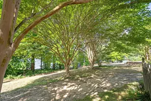 2025 Thornblade Dr, Raleigh, NC 27604 - Photo 9
